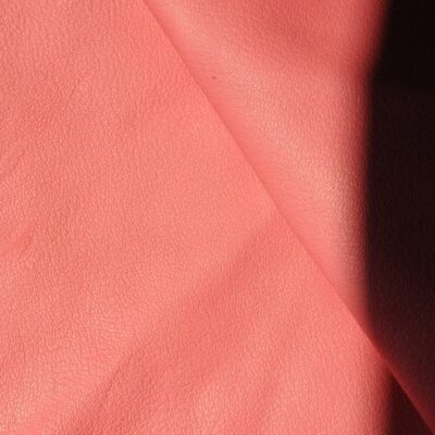 Chèvre rose lipstick Ruadh sellier maroquinier Bretagne Rennes Chèvre rose lipstick Ruadh sellier maroquinier Bretagne Rennes